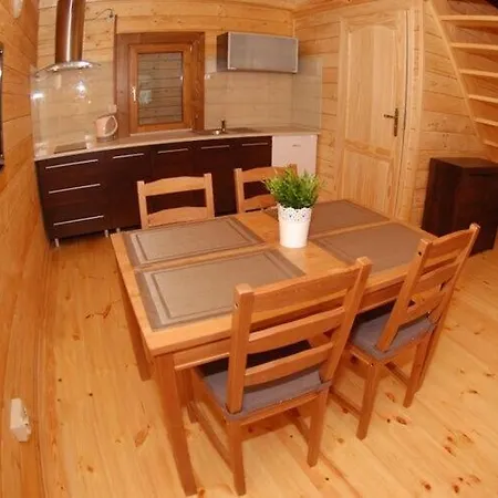 Casa vacanze Cozy With A Huge Garden, Jaros Awiec *